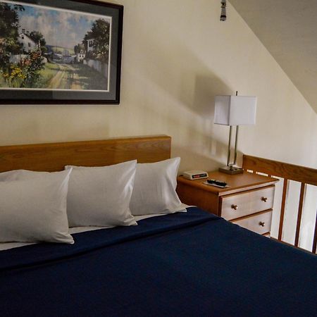 The Landing Resort إد هاربور الغرفة الصورة